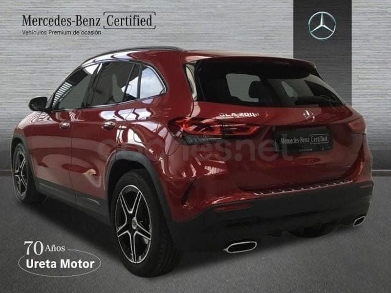 Usado Mercedes GLA200 150 CV (110 kW) 2021 Rojo SUV