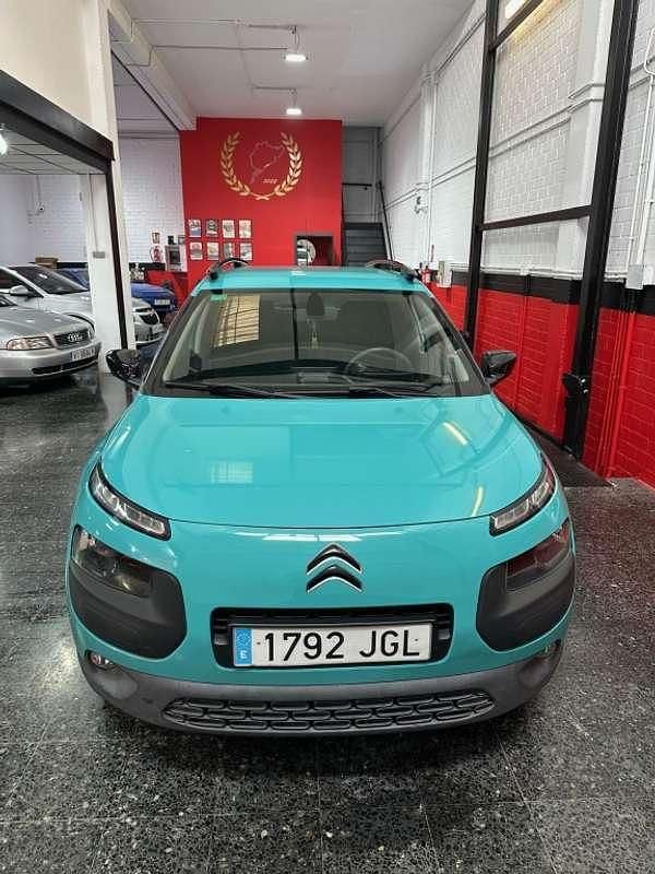 Azul Usado 2015 Citroën C4 Cactus Feel Utilitario | 8500 € (Precio justo) - Imagen 1/4