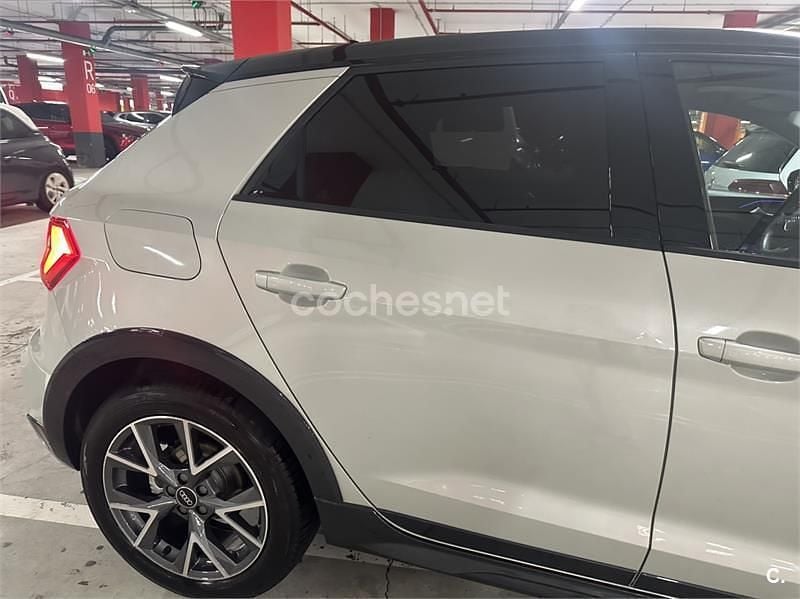 Gris / plata Usado 2024 Audi A1 Utilitario | 24.000 € (Precio justo) - Imagen 1/4