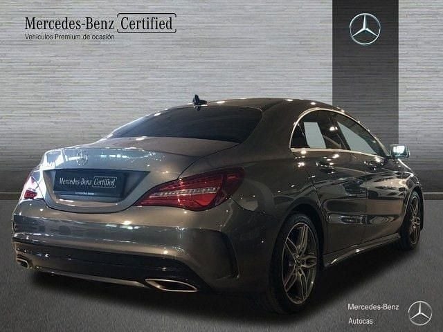 Usado Mercedes CLA200 AMG line 136 CV (100 kW) 2018 Gris montaña
