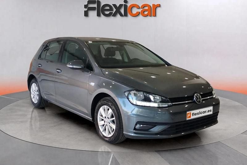 Usado VW Golf VII Edition 115 CV (84 kW) 2020 Gris Berlina