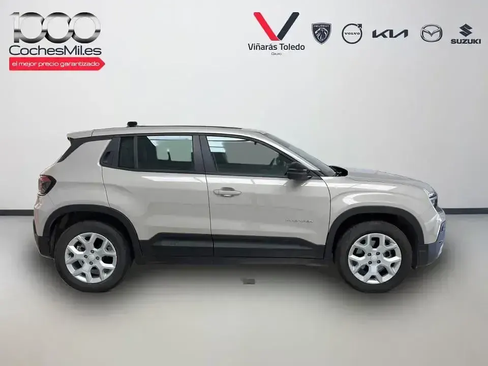 Usado Jeep Avenger Altitude 100 CV (73 kW) 2025 Otro SUV