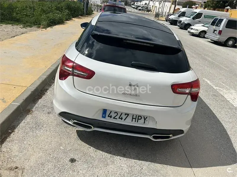 Usado Citroën DS5 Style 163 CV (119 kW) 2013 Blanco Utilitario