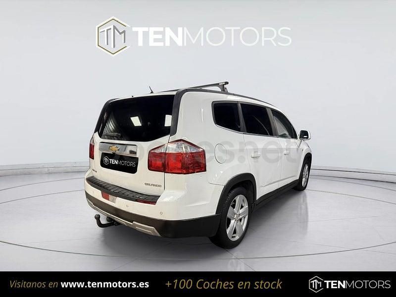 Usado Chevrolet Orlando LT 130 CV (95 kW) 2011 Blanco Monovolumen