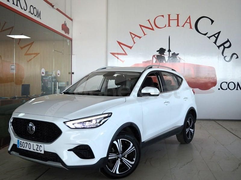 Usado MG ZS Luxury 111 CV (81 kW) 2022 Blanco SUV