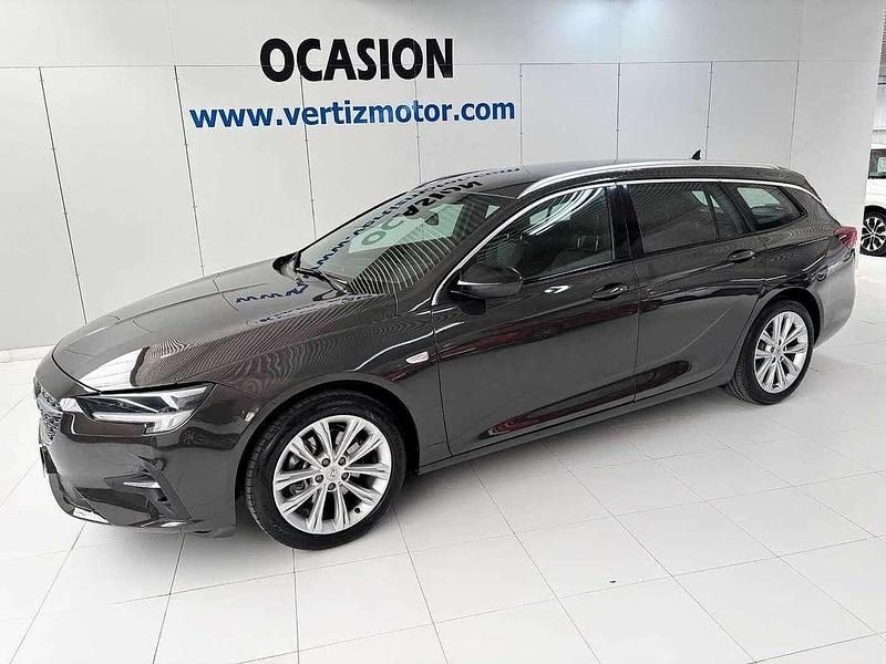 Gris Usado 2021 Opel Insignia Business Elegance Familiar | 19.700 € (Caro) - Imagen 1/4