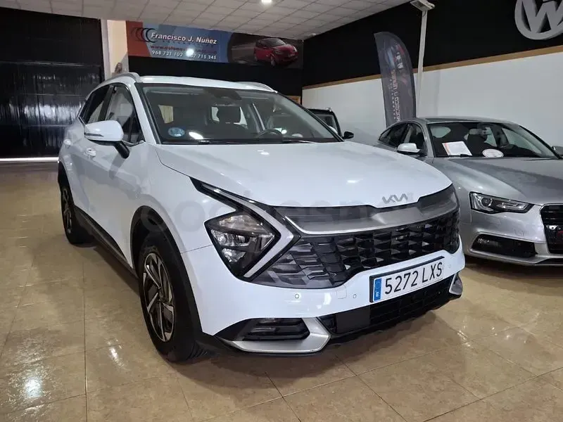 Usado Kia Sportage 230 CV (169 kW) 2022 Blanco SUV