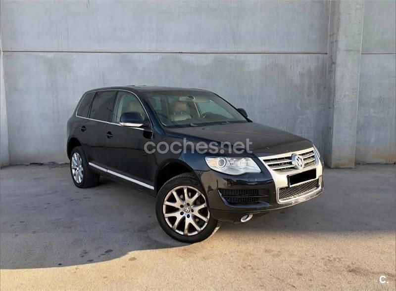 Usado VW Touareg 225 CV (165 kW) 2007 Negro SUV