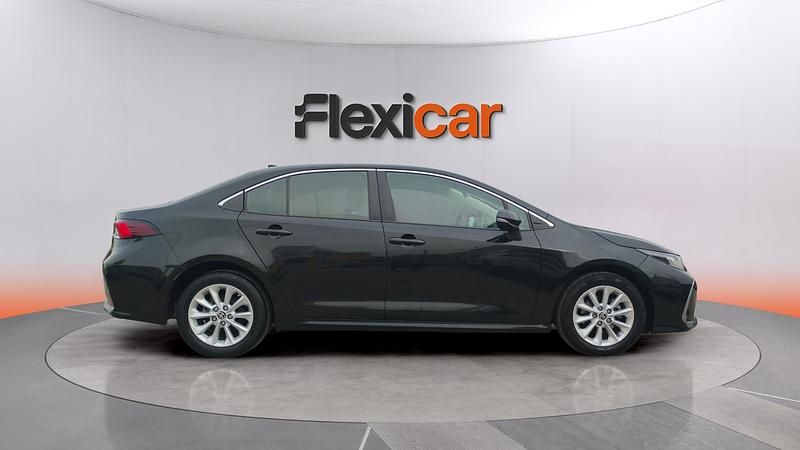 Usado Toyota Corolla Active 125 CV (91 kW) 2023 Negro Berlina