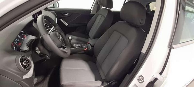 Usado Audi Q2 110 CV (80 kW) 2023 Blanco SUV