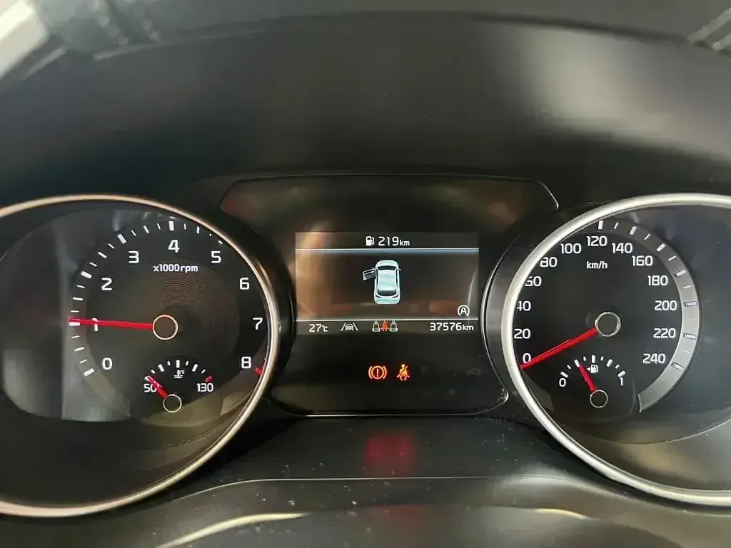 Usado Kia Ceed 120 CV (88 kW) 2022 Gris Utilitario