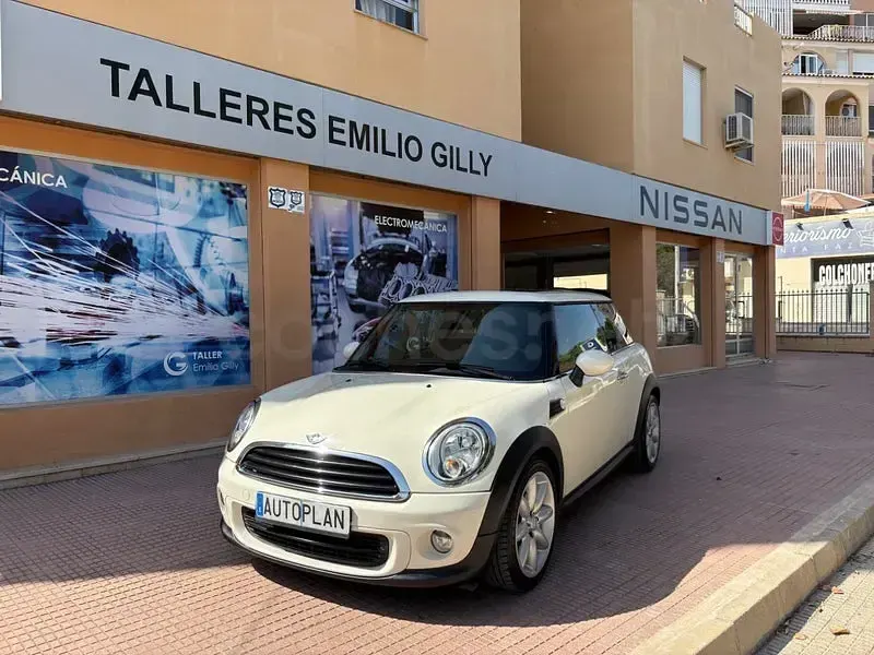 Usado Mini ONE 98 CV (72 kW) 2011 Beige Utilitario