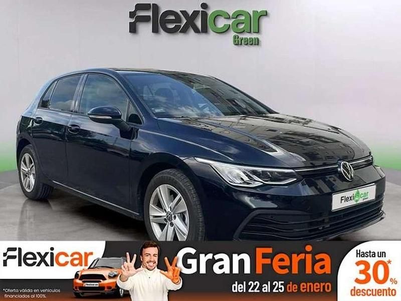 Negro Usado 2023 VW Golf VIII Utilitario | 23.990 € (Buen precio) - Imagen 1/4