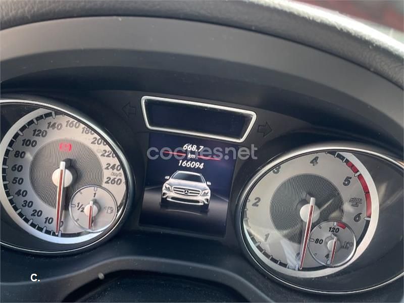 Blanco Usado 2015 Mercedes GLA220 Urban SUV | 17.500 € (Precio justo) - Imagen 1/1