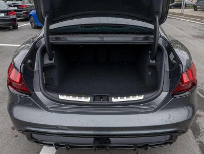 Usado Audi e-tron GT quattro 350 kW (476 CV) 2021 Gris Berlina