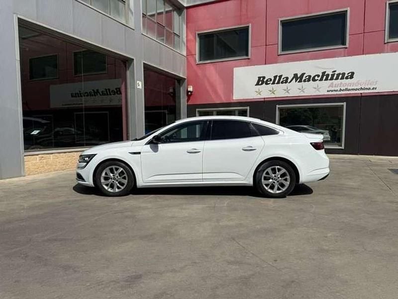 Usado Renault Talisman LIMITED 121 CV (88 kW) 2021 Blanco Berlina