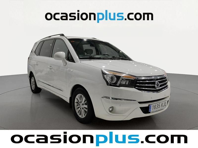 Usado SsangYong Rodius 178 CV (130 kW) 2018 Blanco Monovolumen