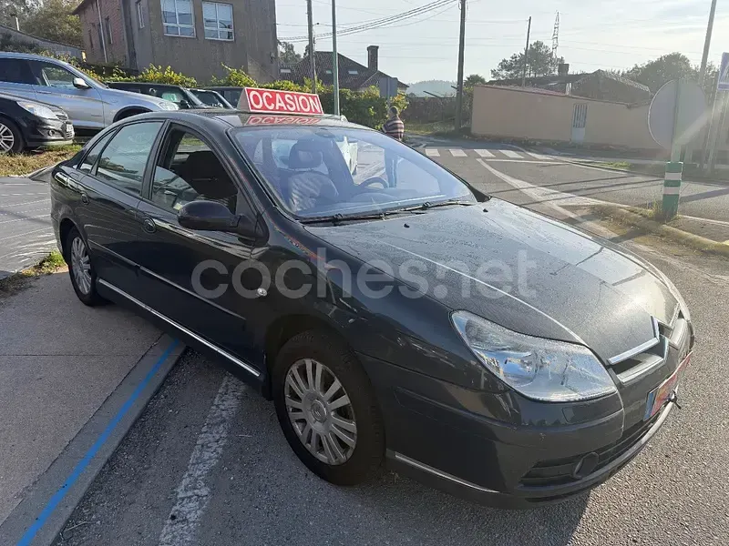 Usado Citroën C5 110 CV (80 kW) 2005 Gris / plata Berlina
