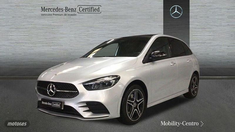 Plata iridio Usado 2023 Mercedes B250e AMG line Monovolumen | 37.900 € (Un poco caro) - Imagen 1/4