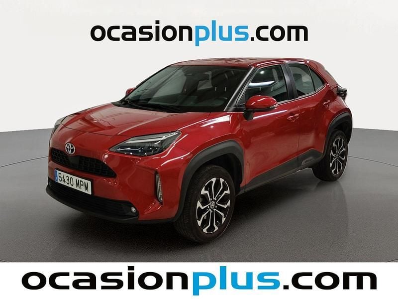 Rojo Usado 2024 Toyota Yaris Cross Active SUV | 21.728 € (Precio justo) - Imagen 1/4