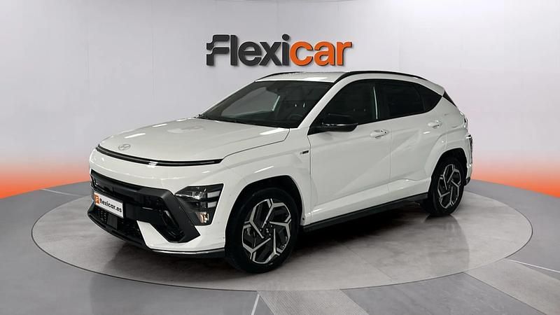 Usado Hyundai Kona N Line 141 CV (103 kW) 2024 Blanco SUV