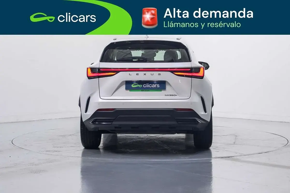 Usado Lexus NX300h Business Edition 197 CV (144 kW) 2022 Blanco SUV