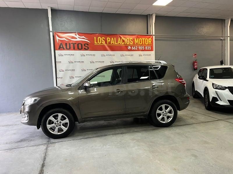 Usado Toyota RAV4 Advance 150 CV (110 kW) 2012 Marrón SUV