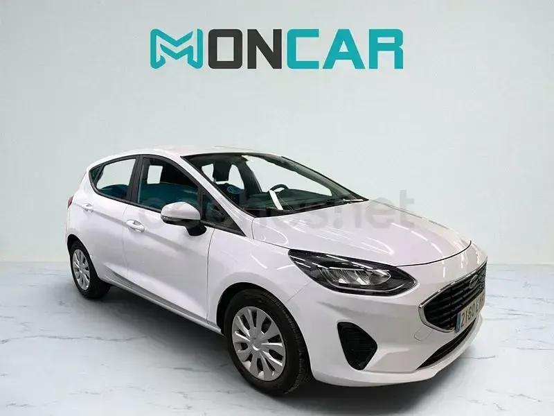 Usado Ford Fiesta Trend 125 CV (91 kW) 2021 Blanco Utilitario