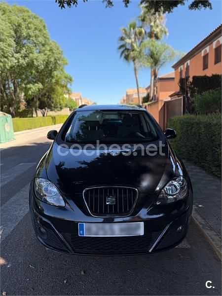 Negro Usado 2011 Seat Altea XL Reference Monovolumen | 5300 € (Precio justo) - Imagen 1/4