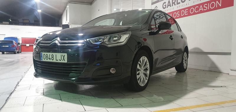 Usado Citroën C4 Feel 120 CV (88 kW) 2016 Negro Utilitario