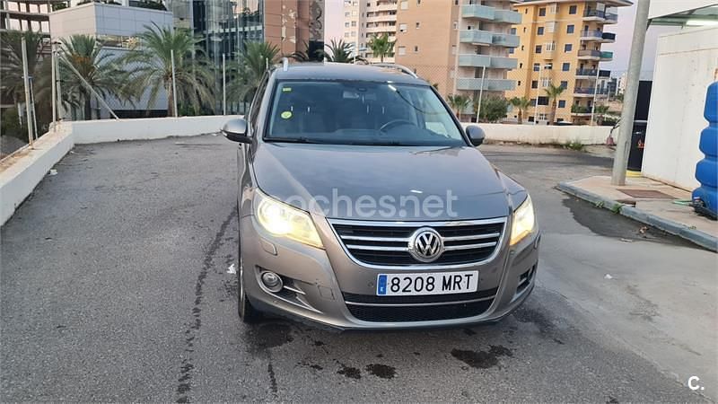 Gris / plata Usado 2011 VW Tiguan Advance SUV | 7400 € (Buen precio) - Imagen 1/2