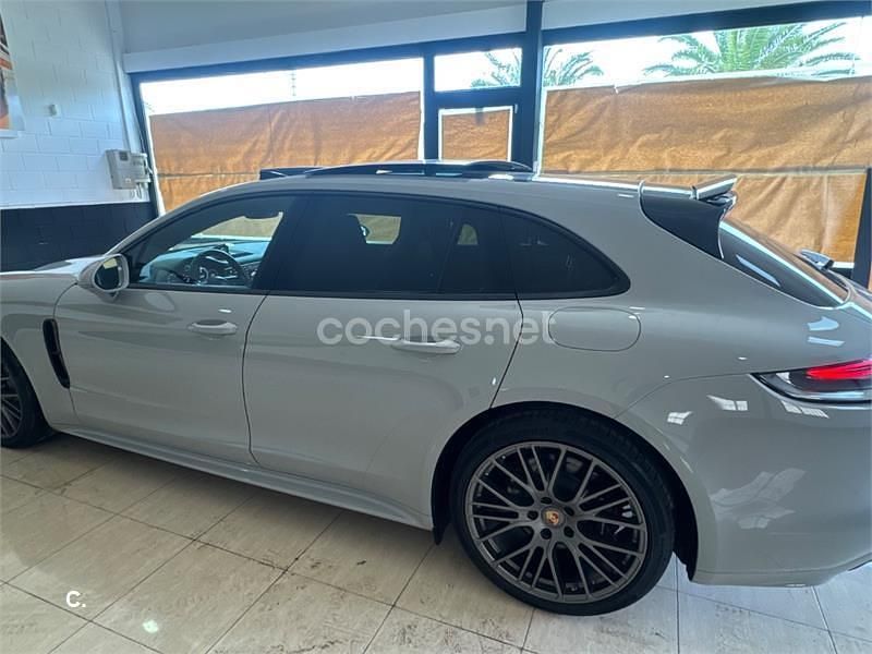 Usado Porsche Panamera Platinum Edition 462 CV (339 kW) 2022 Blanco Familiar