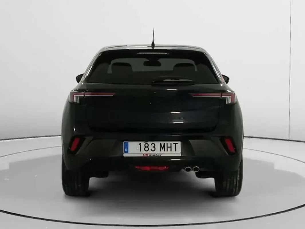 Usado Opel Mokka 136 CV (100 kW) 2023 Negro SUV