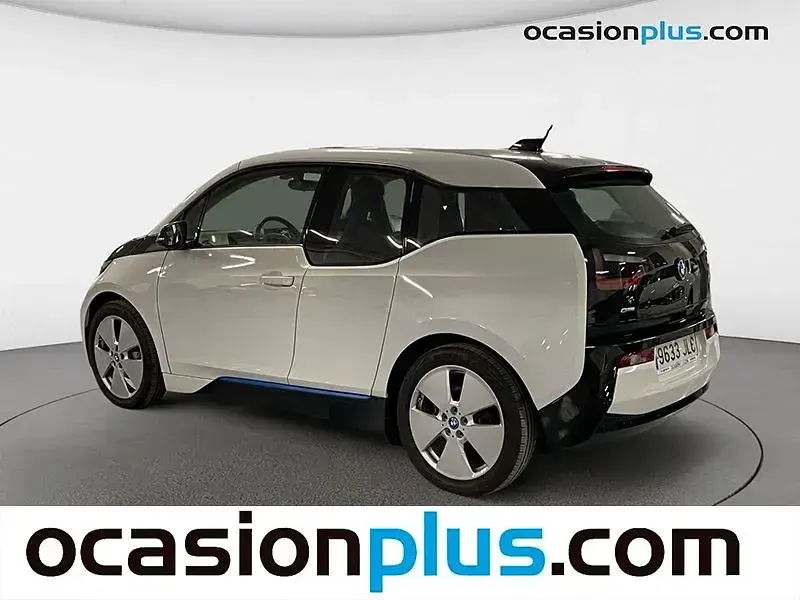 Usado BMW i3 170 CV (125 kW) 2016 Capparisweiß con acentuación bmw i blau Utilitario