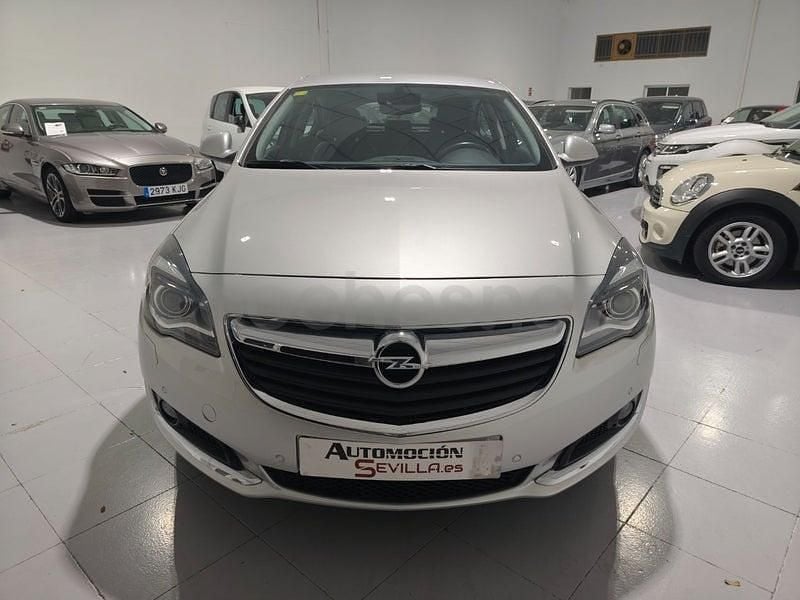 Usado Opel Insignia Business 136 CV (100 kW) 2017 Gris / plata Berlina