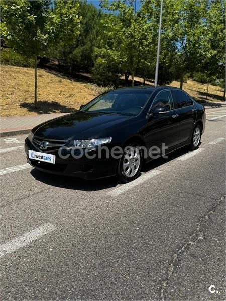 Negro Usado 2007 Honda Accord Sport Berlina | 6990 € (Precio justo) - Imagen 1/4