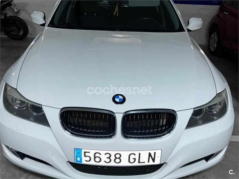 Blanco Usado 2009 BMW 320 Berlina | 6700 € (Precio justo) - Imagen 1/4