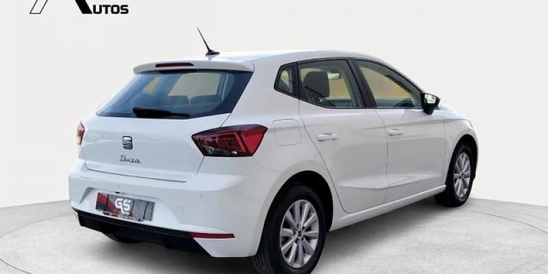 Usado Seat Ibiza Style 110 CV (80 kW) 2023 Blanco Utilitario