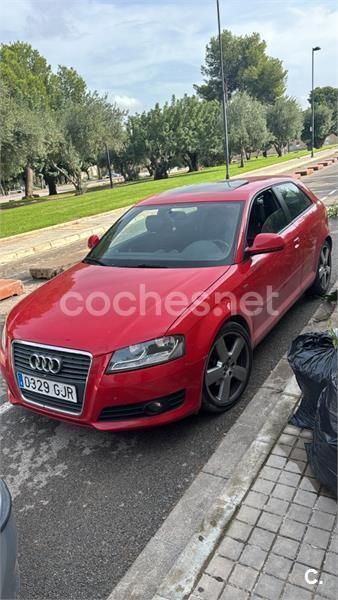 Rojo Usado 2008 Audi A3 Attraction Berlina | 6250 € - Imagen 1/4