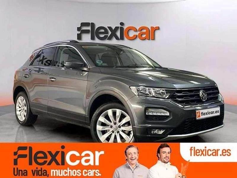 Usado VW T-Roc Advance 116 CV (85 kW) 2019 Gris SUV