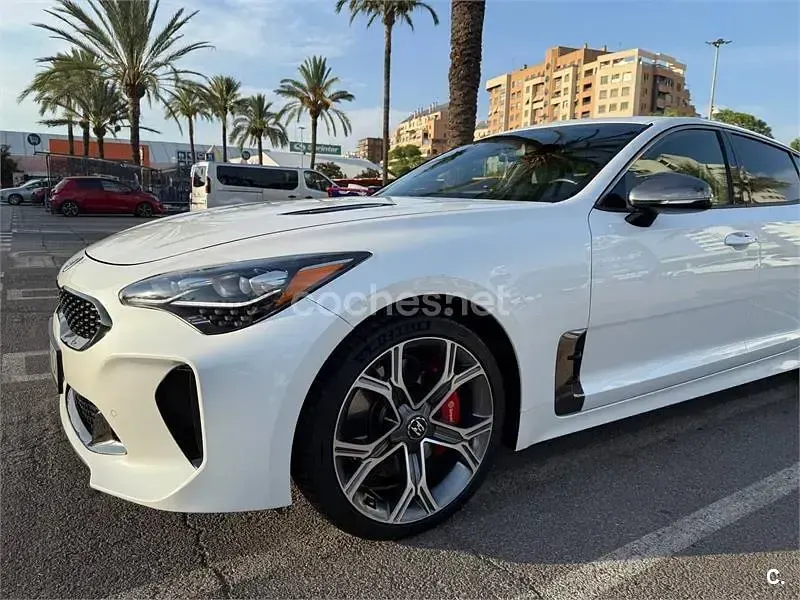 Usado Kia Stinger GT 370 CV (272 kW) 2020 Blanco Utilitario