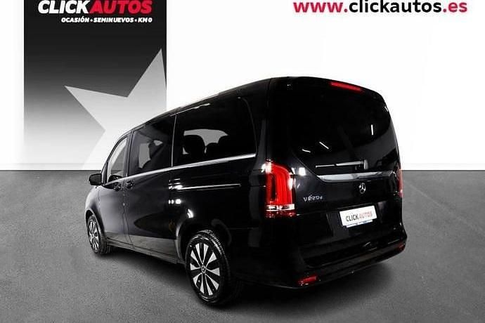 Usado Mercedes 220 Avantgarde 163 CV (119 kW) 2023 Berlina