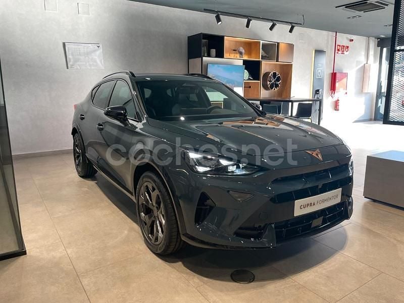 Azul Nuevo 2025 Cupra Formentor SUV | 37.800 € (Precio justo) - Imagen 1/4
