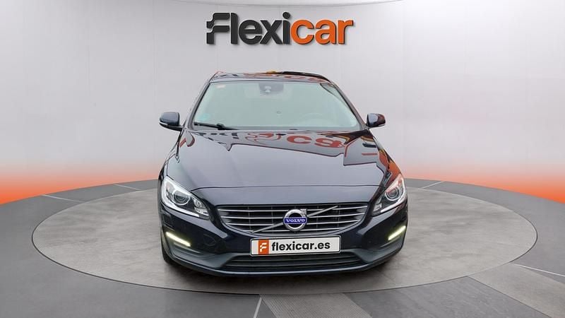 Usado Volvo V60 Momentum 150 CV (110 kW) 2017 Azul Familiar