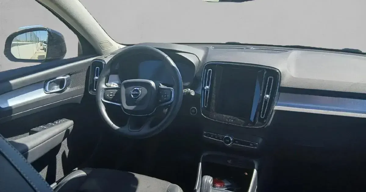Usado Volvo XC40 Business Edition 163 CV (119 kW) 2020 SUV