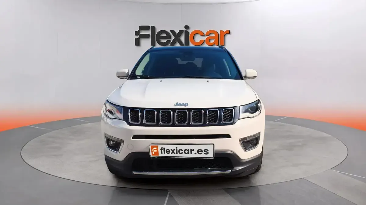 Usado Jeep Compass Limited 120 CV (88 kW) 2019 Blanco SUV