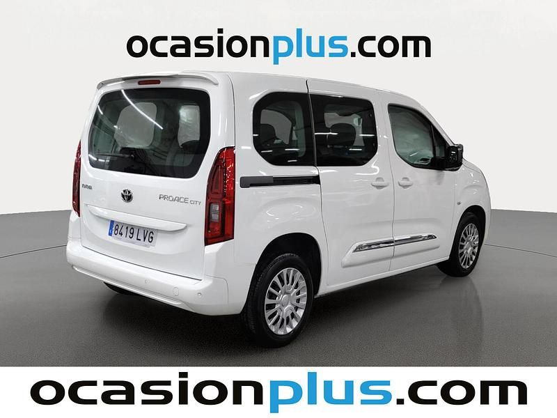 Usado Toyota Proace City City 102 CV (75 kW) 2021 Blanco Monovolumen