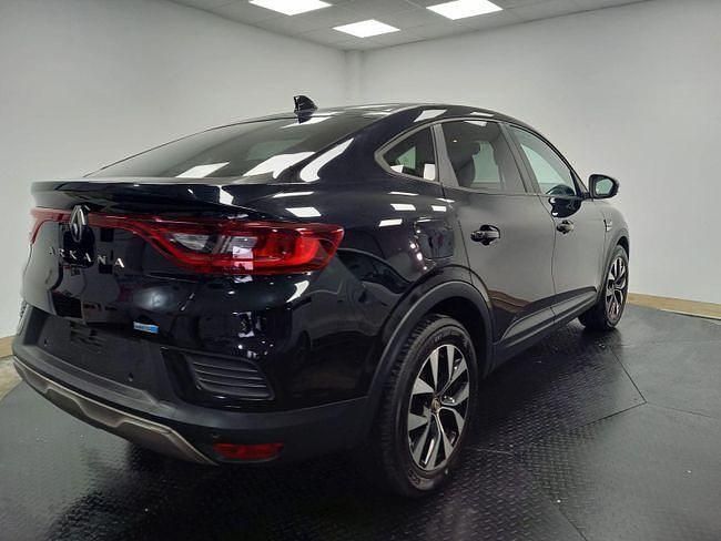 Usado Renault Arkana Business 147 CV (108 kW) 2022 Negro SUV