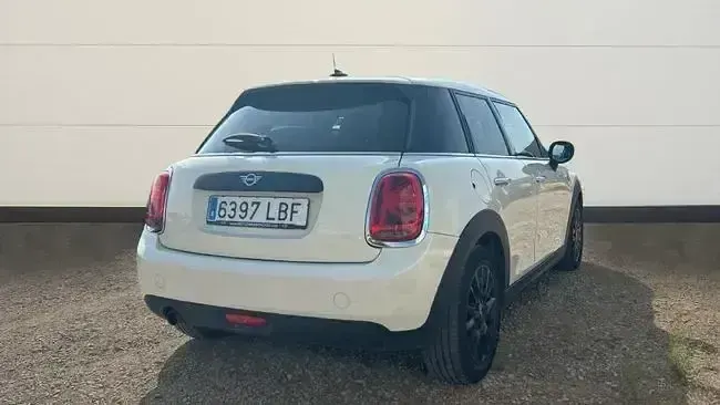 Usado Mini ONE 102 CV (75 kW) 2019 Blanco Utilitario