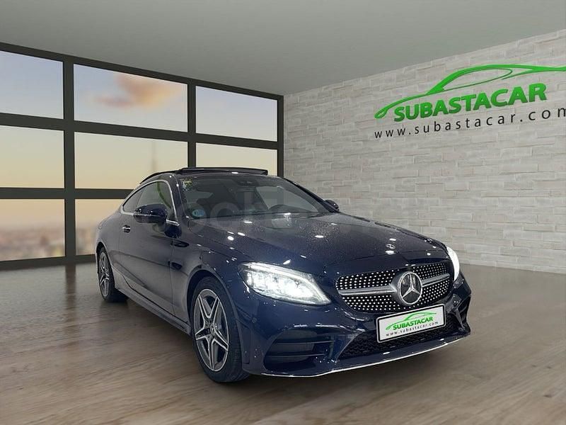 Usado Mercedes C200 184 CV (135 kW) 2021 Azul Coupe